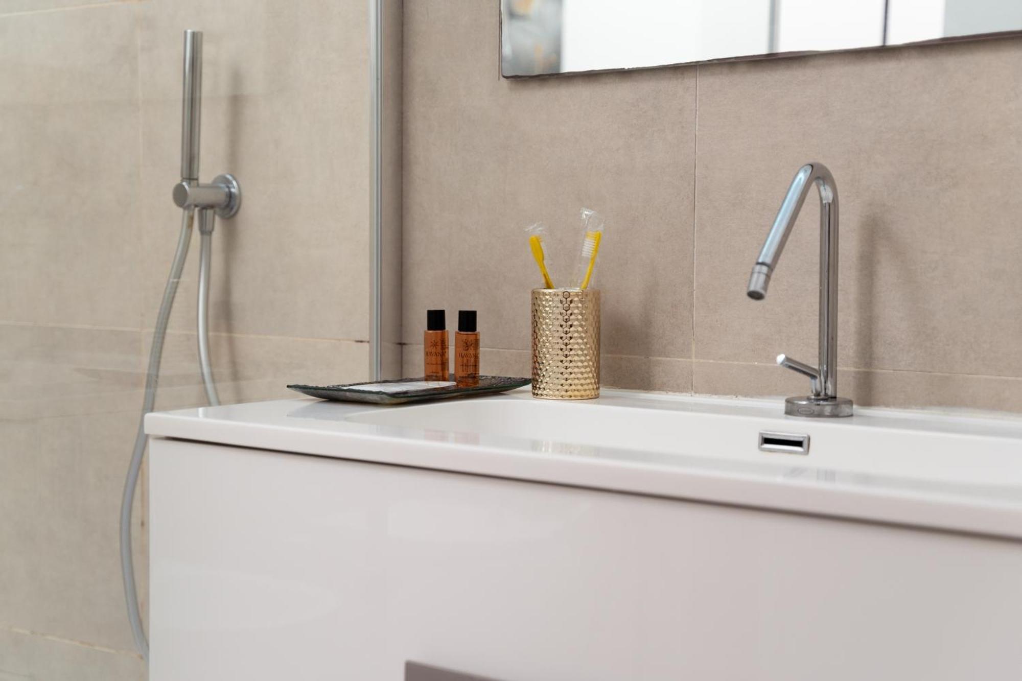 Nuar Suite&Spa Palermo Luaran gambar